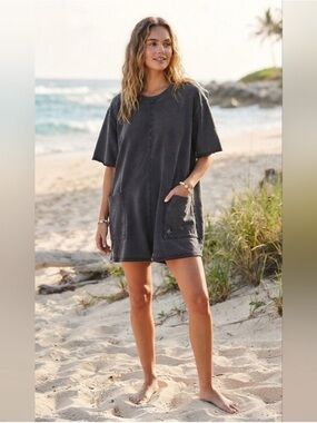 Free People Medium Hot Shot Tee Romper, NWT